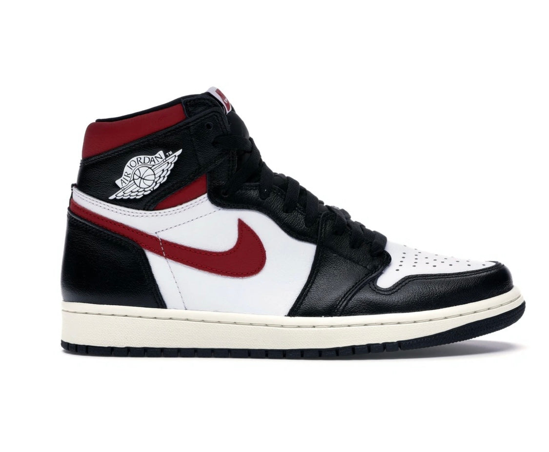 AJ1 Black Gym Red