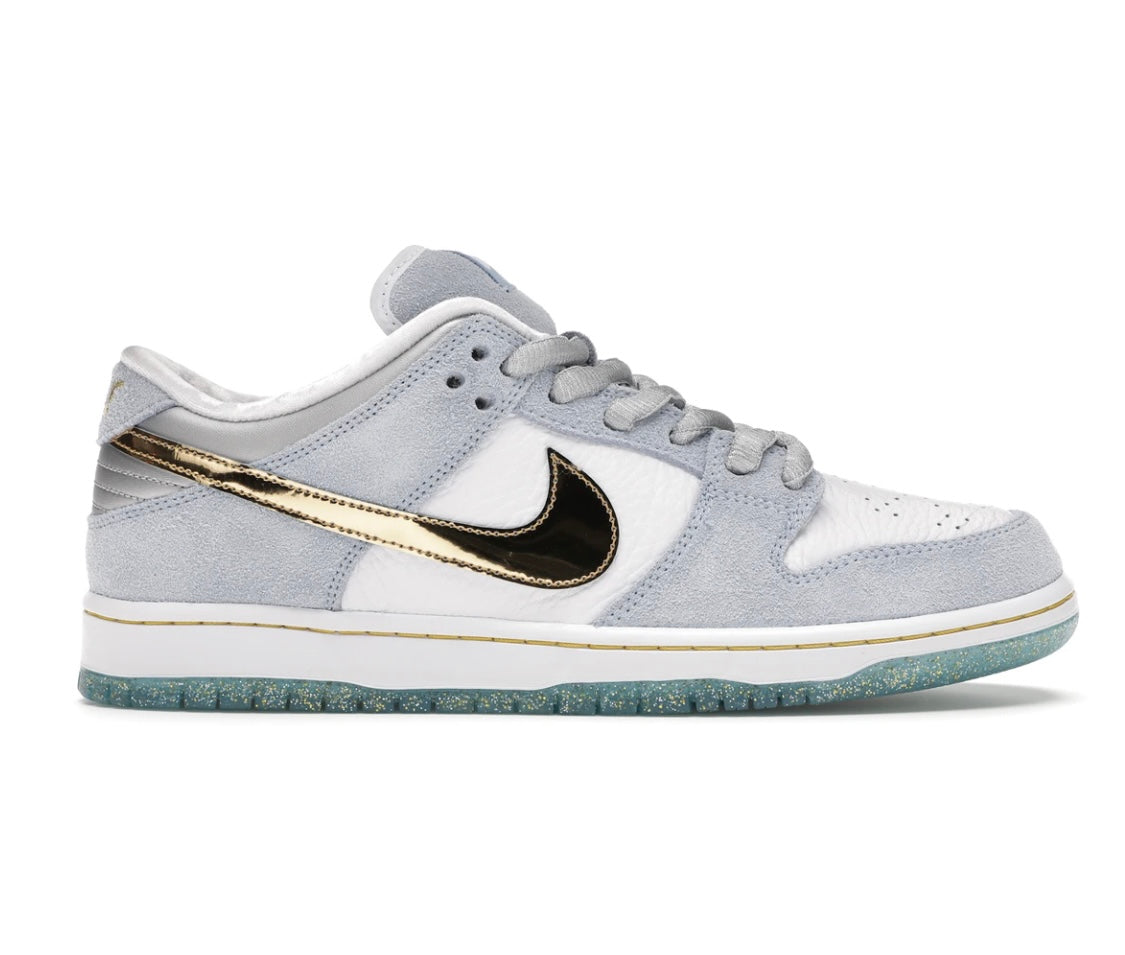 NIKE SB DUNK LOW Sean Cliver